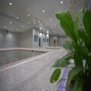 استخر احسان گلشهر